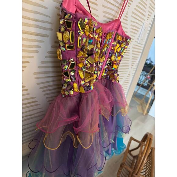 Dave & Johnny Size 7/8 Gem Tiered Prom 80’s Inspired Evening Dress - Picture 7 of 7